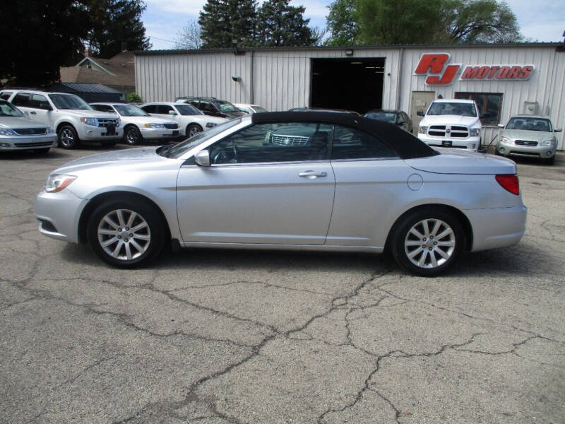 2012 Chrysler 200 Touring