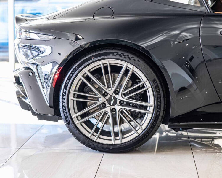 2026 Aston Martin Vantage