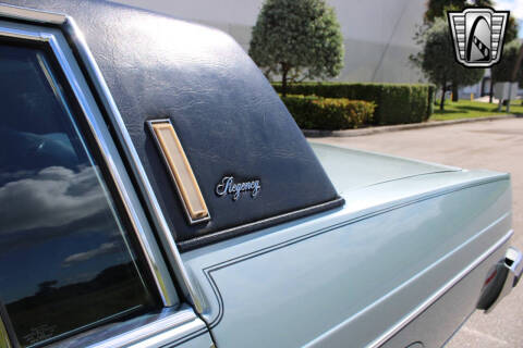 1982 Oldsmobile Ninety-Eight Regency