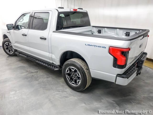 2023 Ford F-150 Lightning XLT