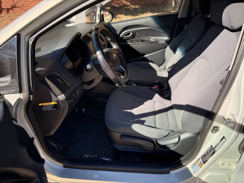 2013 Kia Rio EX