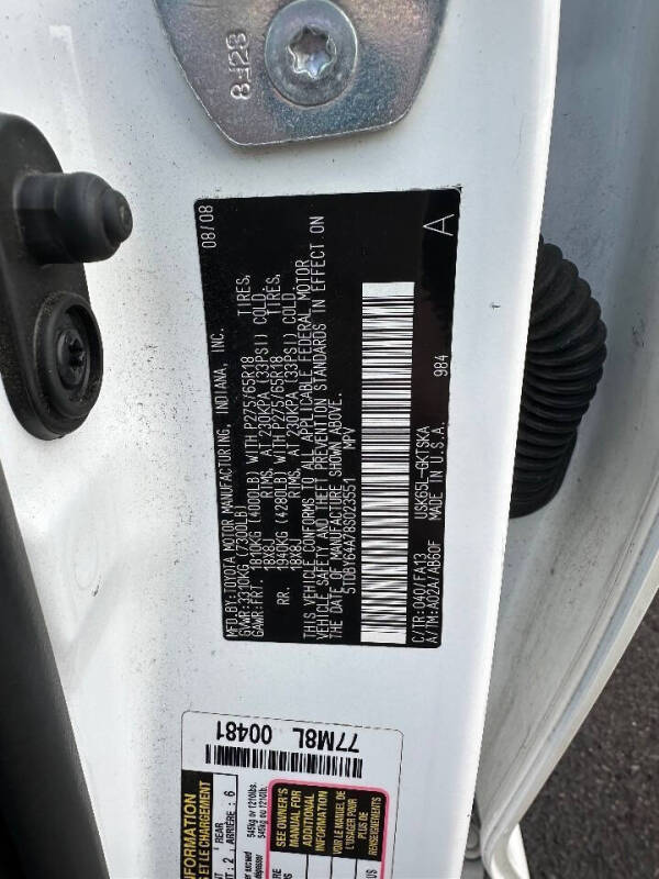 2008 Toyota Sequoia SR5