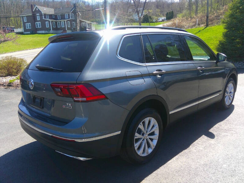 2018 Volkswagen Tiguan SE photo 6