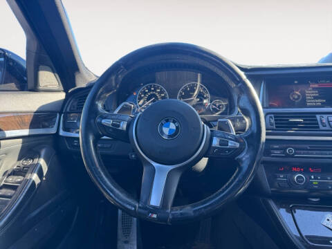 2016 BMW 5 Series 528i