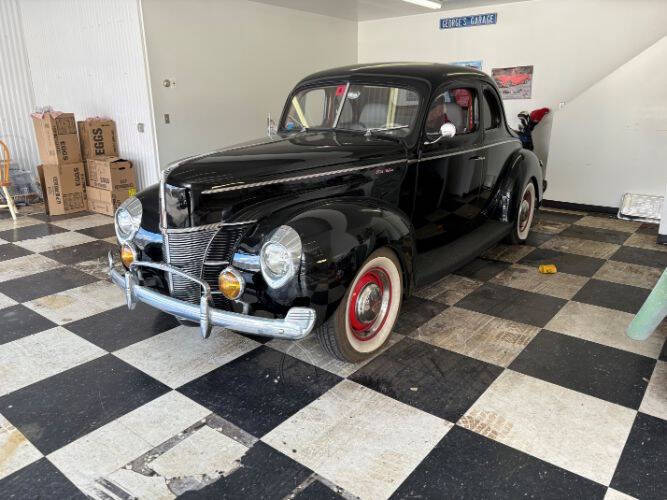1940 Ford Deluxe