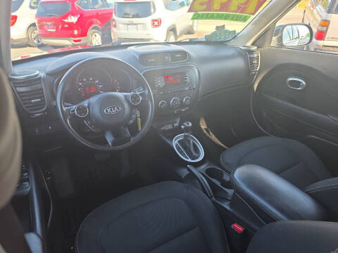 2015 Kia Soul +