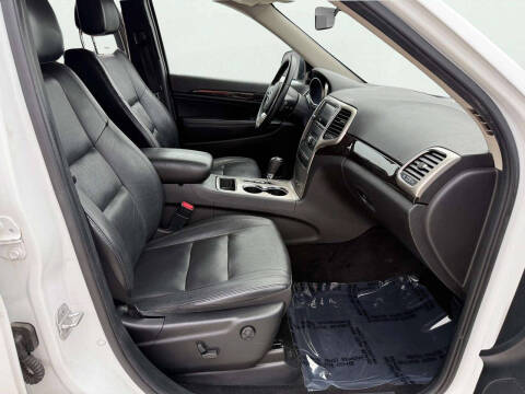 2013 Jeep Grand Cherokee Laredo