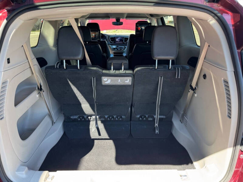 2018 Chrysler Pacifica Touring L Plus