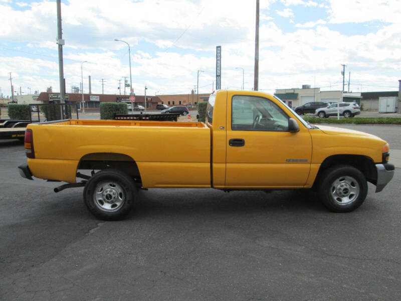 Used 2000 GMC Sierra SL with VIN 1GTFC24T7YZ246665 for sale in Billings, MT