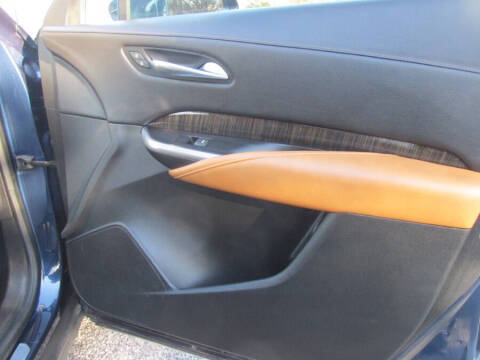 2019 Cadillac XT4 Premium Luxury