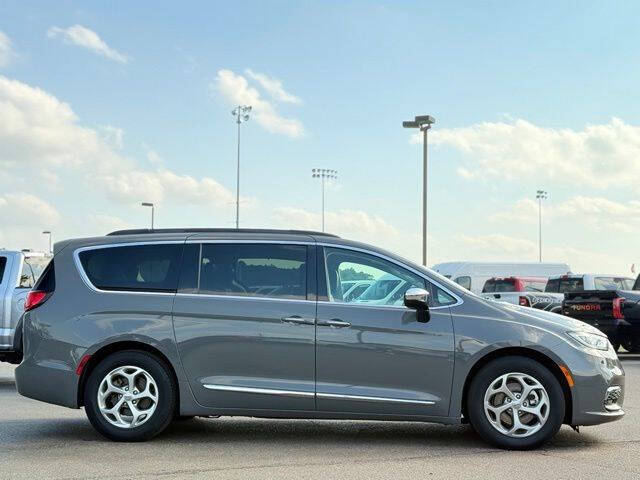 2023 Chrysler Pacifica Limited