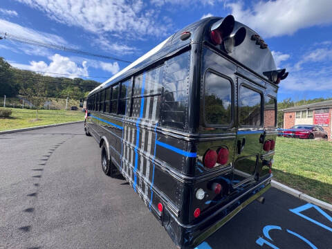 2006 Freightliner FS65 Chassis