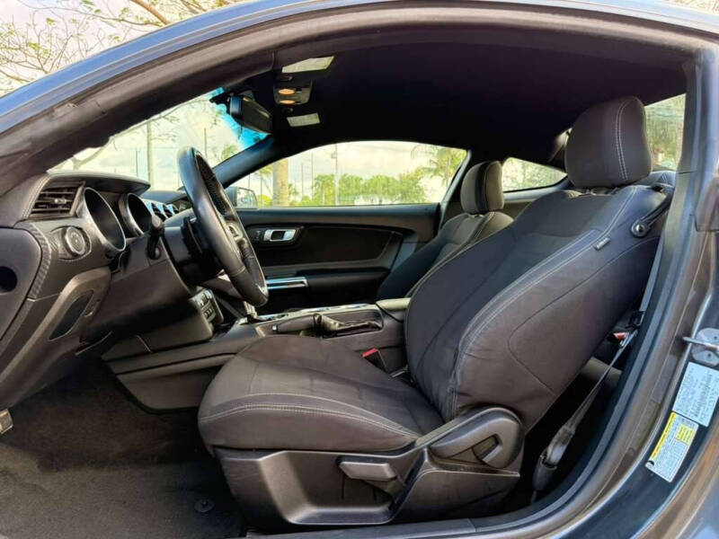 2018 Ford Mustang EcoBoost