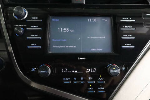 2020 Toyota Camry Hybrid LE