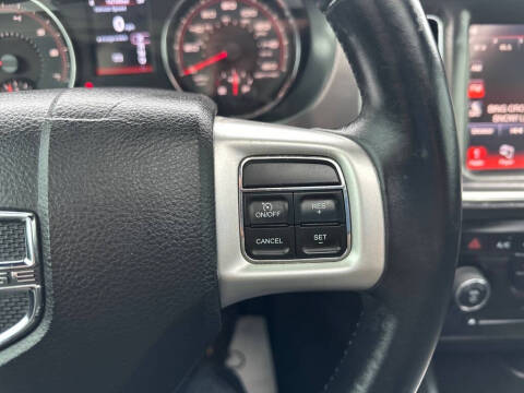 2014 Dodge Charger SXT