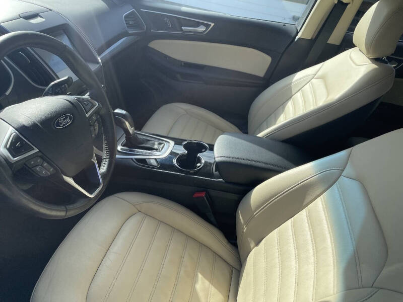 2017 Ford Edge SEL