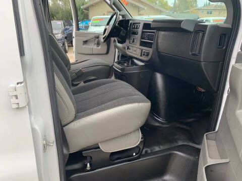 2019 GMC Savana 3500