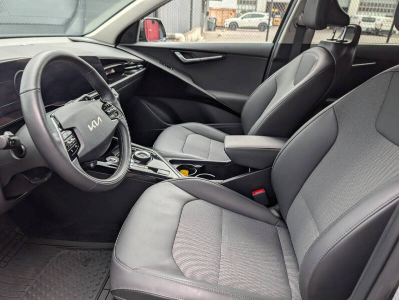 2023 Kia Niro EV Wind