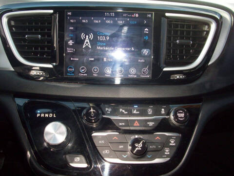 2020 Chrysler Pacifica Touring L Plus