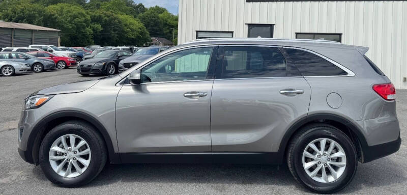 2018 Kia Sorento LX