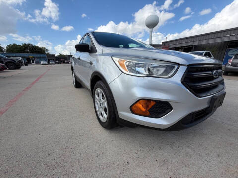 2017 Ford Escape S