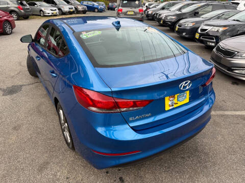 2017 Hyundai Elantra