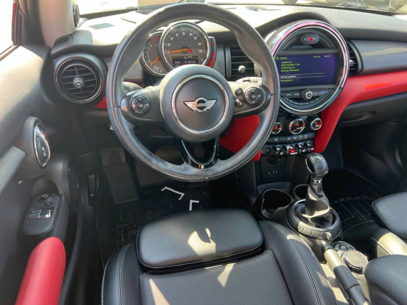 2015 MINI Hardtop 2 Door Cooper