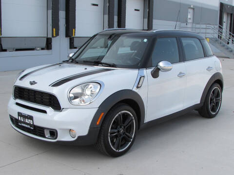 2011 MINI Cooper Countryman for sale at R & I Auto in Lake Bluff IL