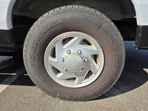 2010 Ford E-Series E-250