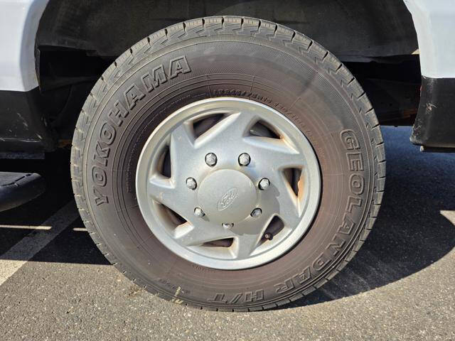 2010 Ford E-Series E-250