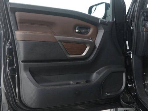 2022 Nissan Titan Platinum Reserve