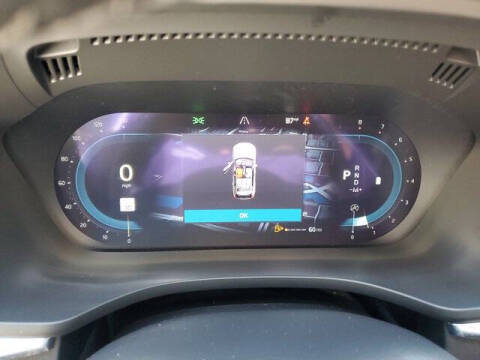 2023 Volvo XC60 B5 Plus Dark Theme