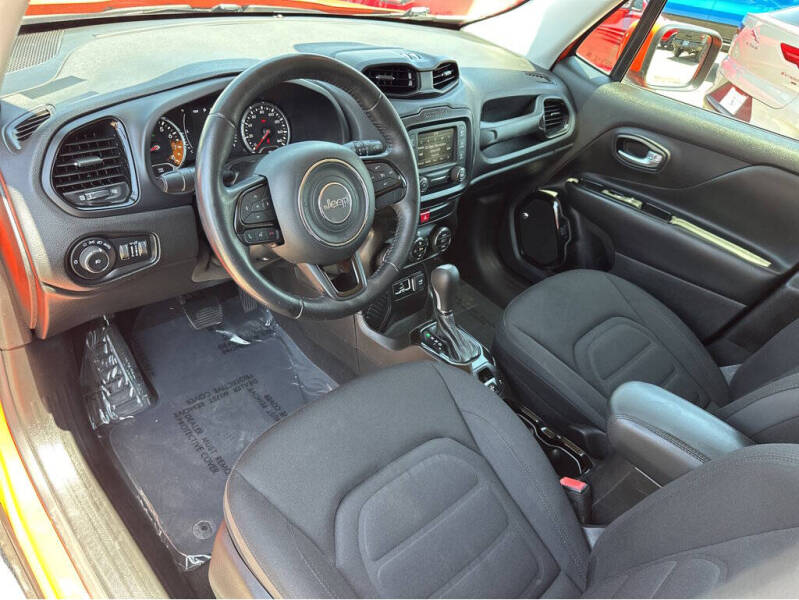 2017 Jeep Renegade Altitude