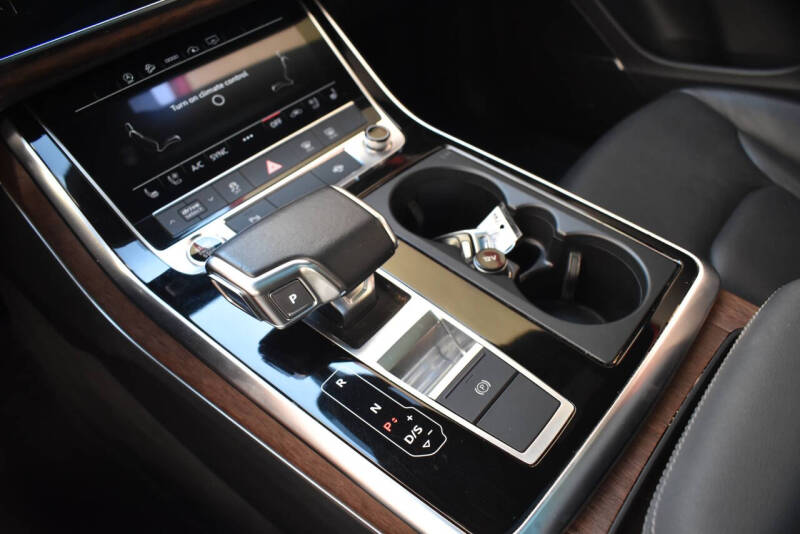 2021 Audi Q8 quattro Premium Plus 55 TFSI