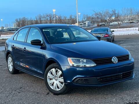 2014 Volkswagen Jetta for sale at Direct Auto Sales LLC in Osseo MN