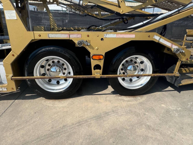 2016 Peterbilt 389