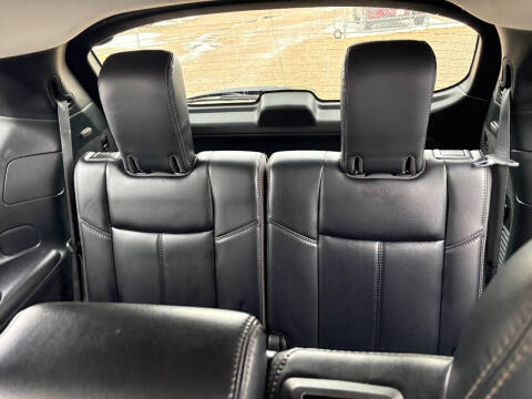 2020 Nissan Pathfinder SL