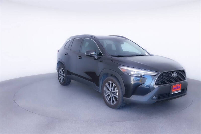 2024 Toyota Corolla Cross XLE