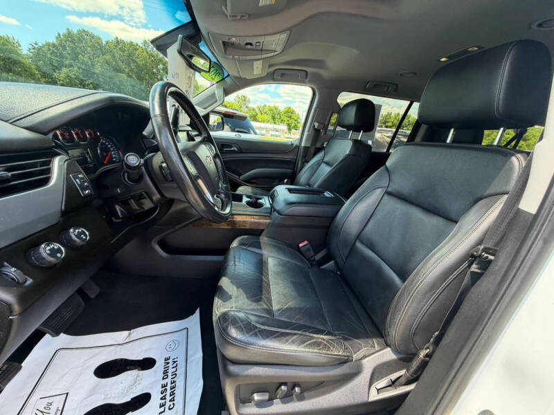 2019 Chevrolet Suburban LT