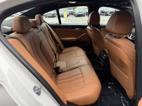 2019 BMW 5 Series 540i