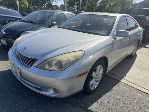 2005 Lexus ES 330