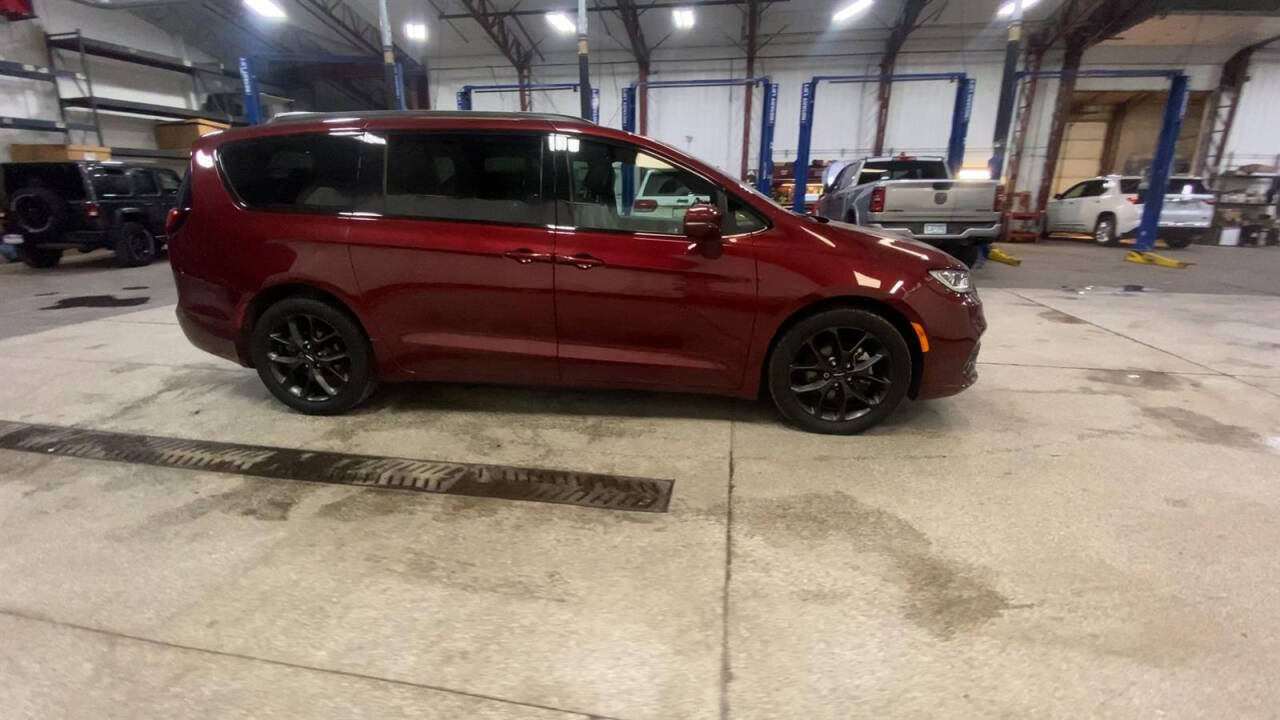 2021 Chrysler Pacifica for sale at Victoria Auto Sales in Victoria, MN