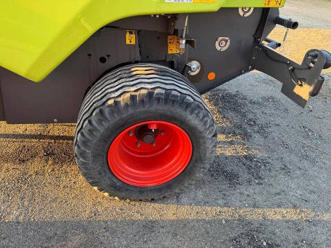2023 CLAAS 520 RC