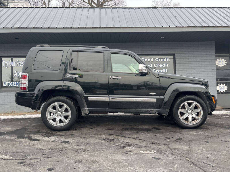 2012 Jeep Liberty for sale at Auto Credit Connection LLC in Uniontown PA