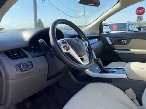 2013 Ford Edge SE