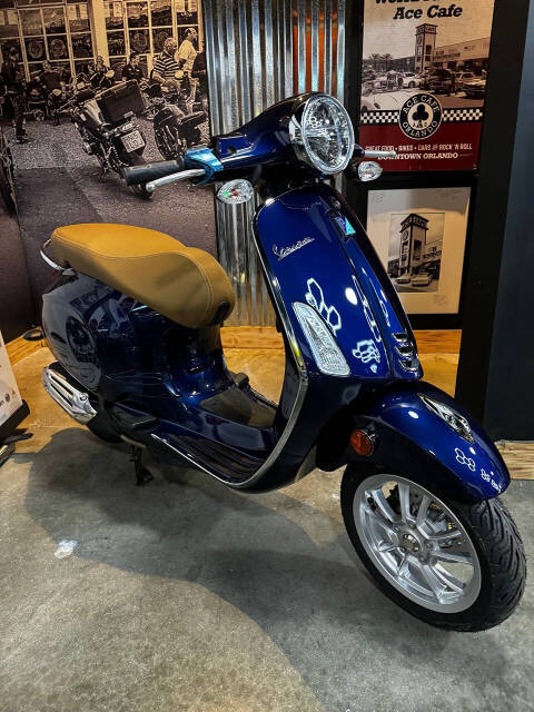 Vespa Primavera 150 Image