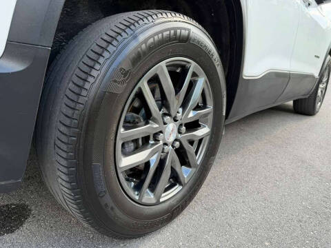 2017 GMC Acadia SLT-1