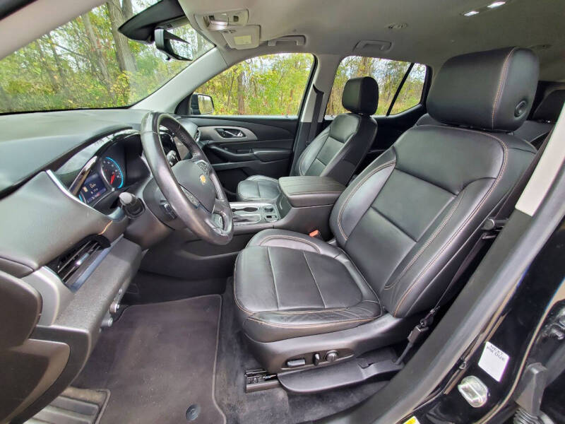 2020 Chevrolet Traverse LT Leather