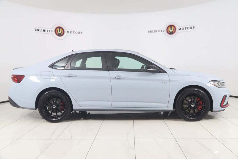 2025 Volkswagen Jetta GLI Autobahn