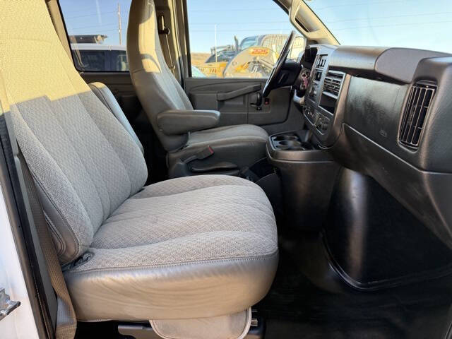 2016 Chevrolet Express LT 3500